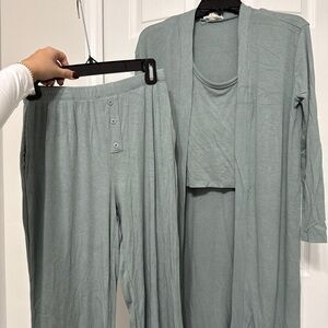 Women's Pajama Set in Soft Green
